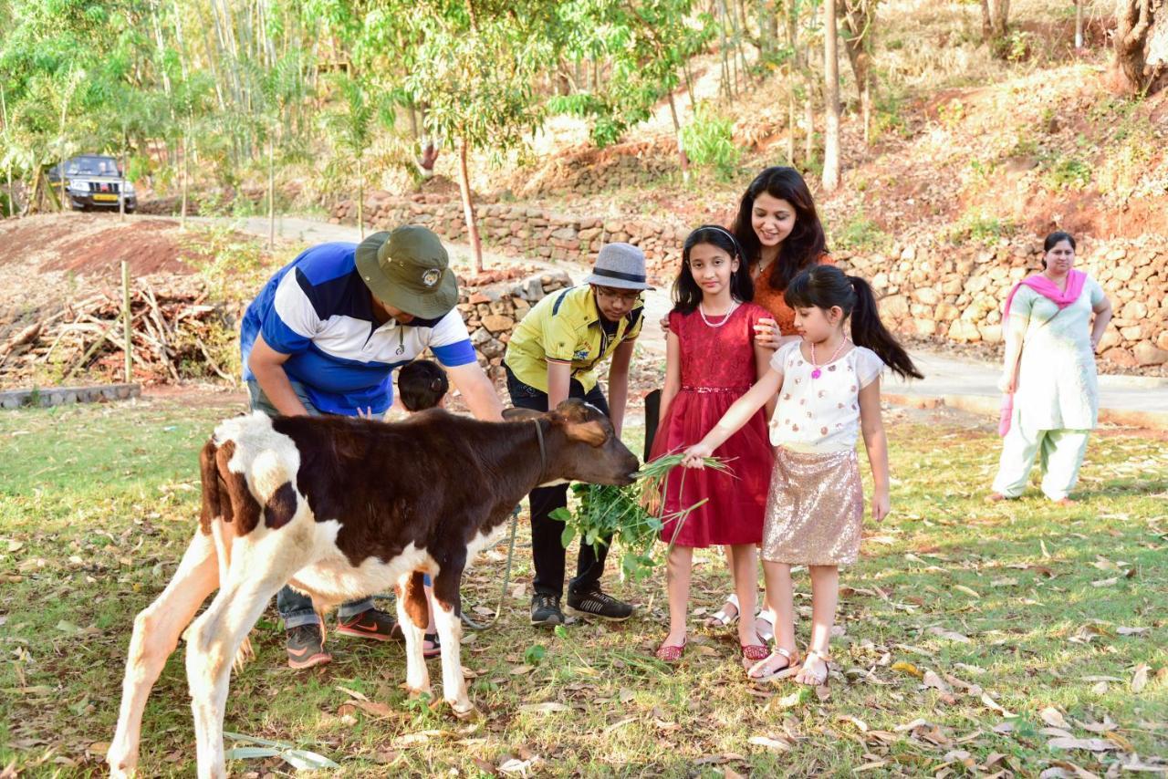 Surya Shibir Resort Pune Exteriör bild