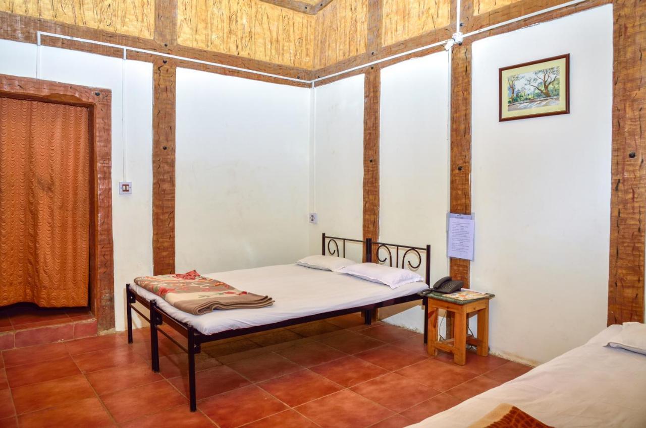 Surya Shibir Resort Pune Exteriör bild