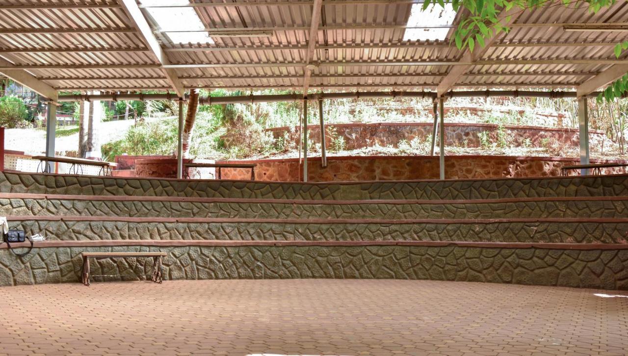 Surya Shibir Resort Pune Exteriör bild