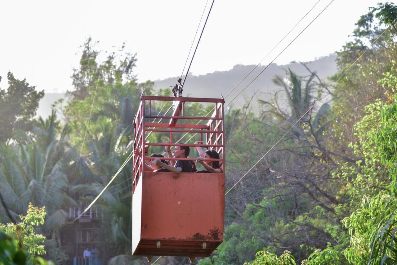 Surya Shibir Resort Pune Exteriör bild